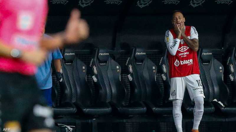 Santos entlässt seinen Trainer nach einer schweren Niederlage und Neymar bricht in Tränen aus