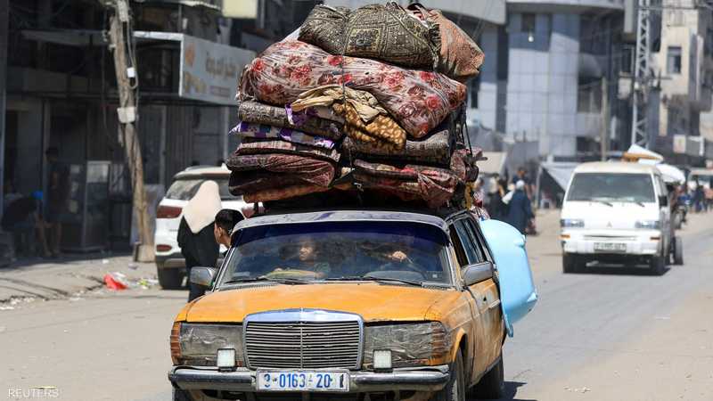 موجة نزوح كبيرة في غزة وسط قصف مكثف وتحذيرات عبر مكبرات الصوت