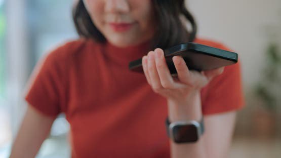 Experts Caution About Psychological Risks Associated with Excessive AI Robot Use