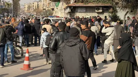 Detainees Escape from Al-Shuqeef Prison in Aleppo Amid Rising Clashes