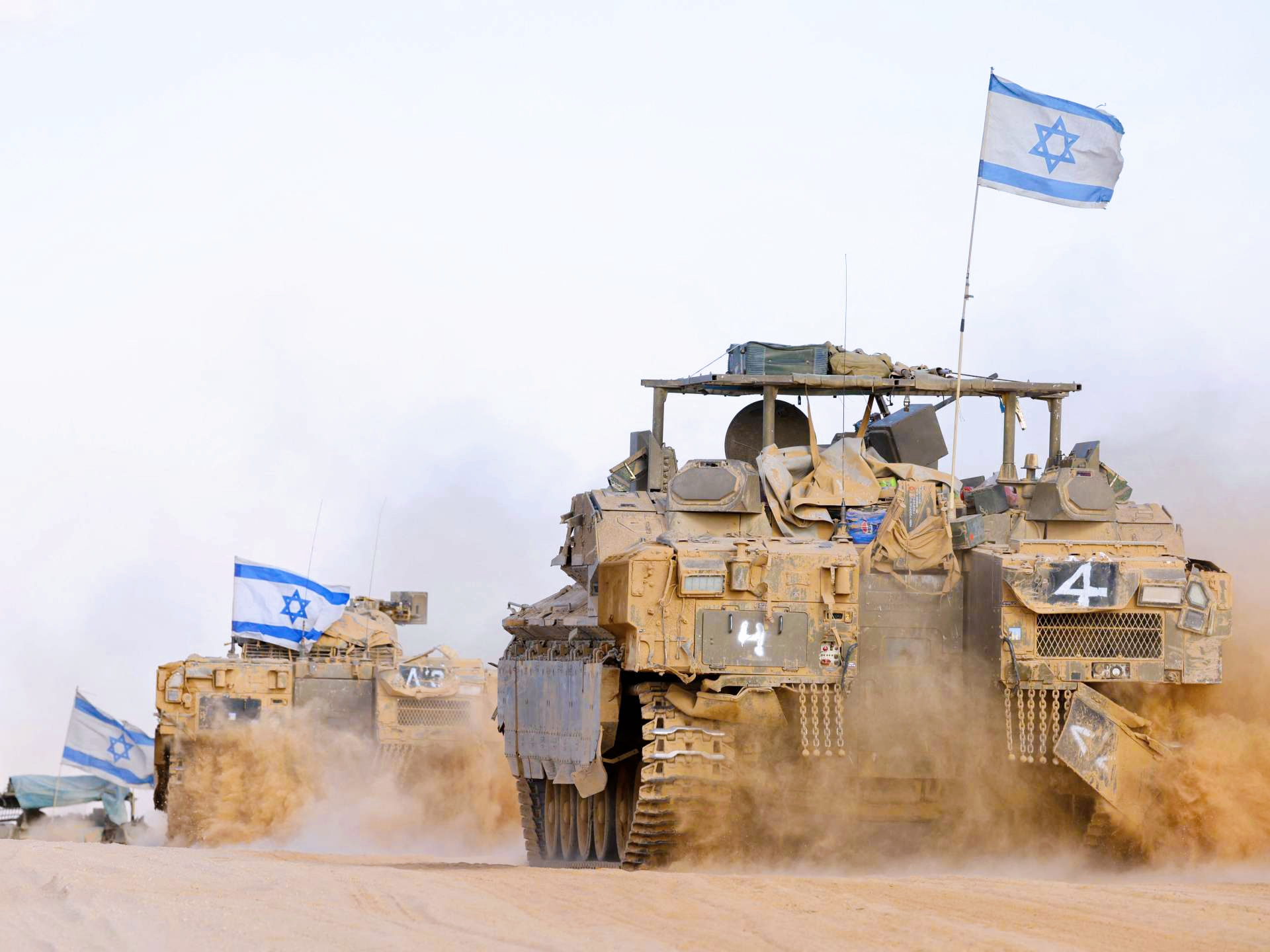 נזק תחמושת מאיים על ישראל: צה"ל סובל בשלוש חזיתות