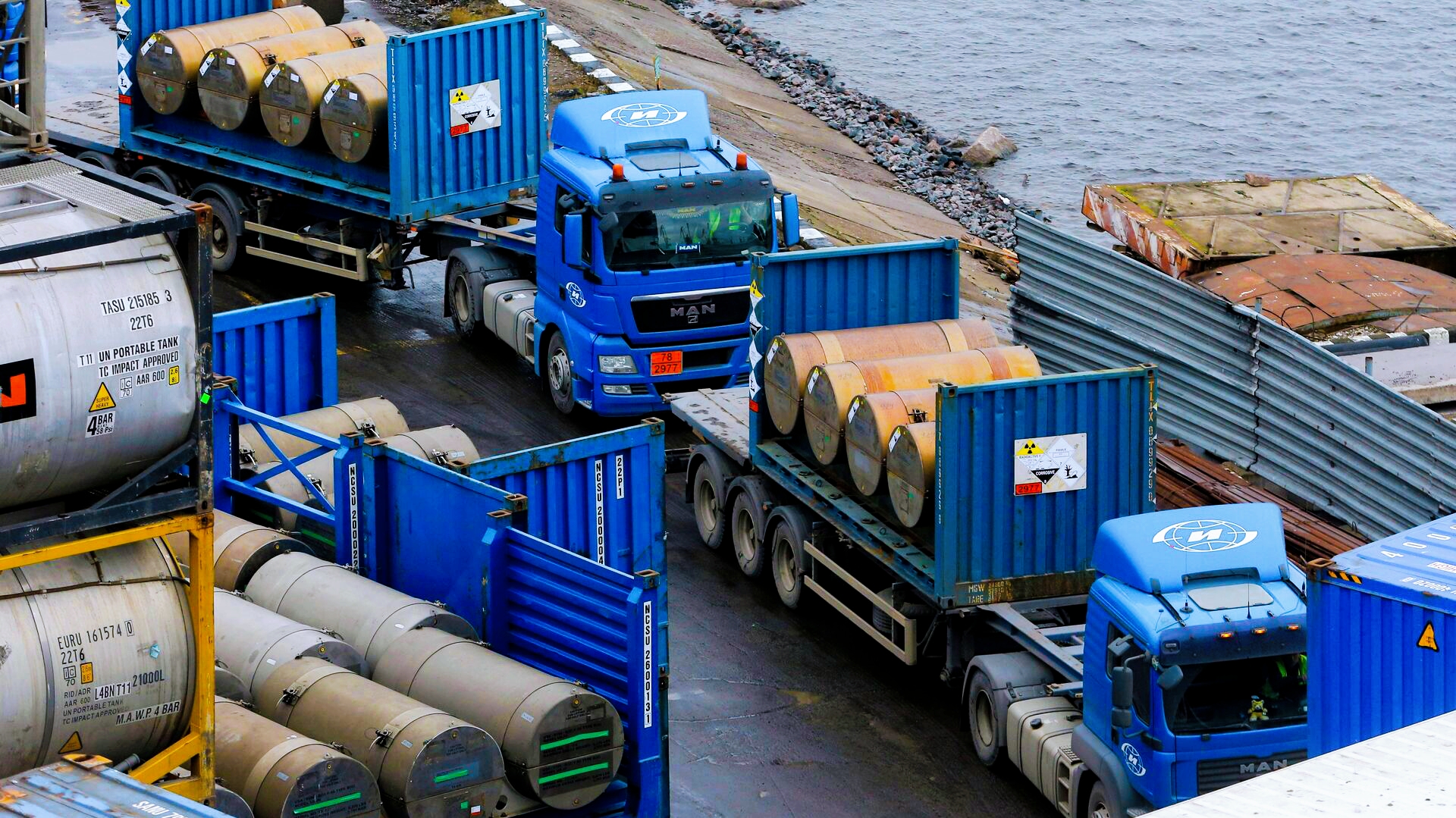 L'Iran propose de transférer de l'uranium enrichi à un tiers et cesse sa coopération avec l'Agence internationale