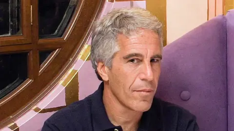 Epstein Correspondence Unveils Connections to Notable French Figures