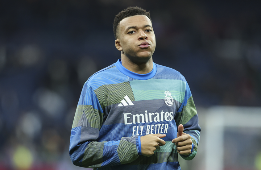 Tension Erupts in Real Madrid Training as Mbappe Confronts Courtois Ahead of Valencia Clash