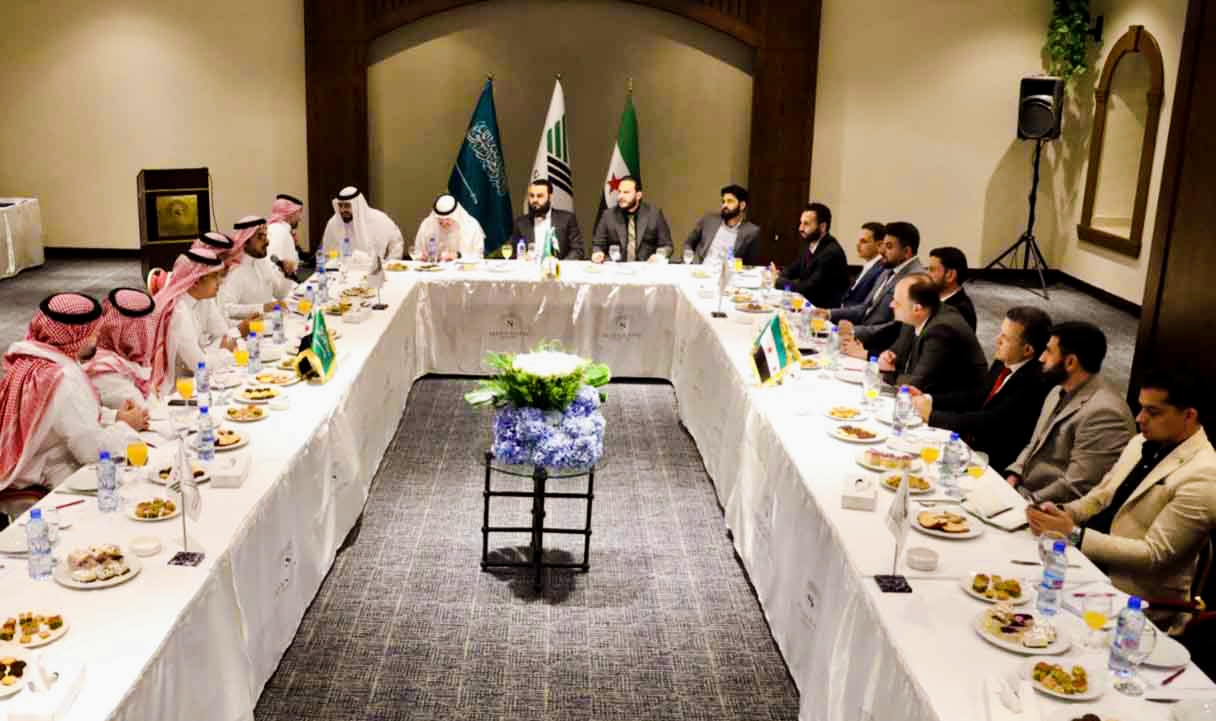 Luftfahrtzusammenarbeit stärken: Besuch einer saudischen Delegation am internationalen Flughafen von Damaskus
