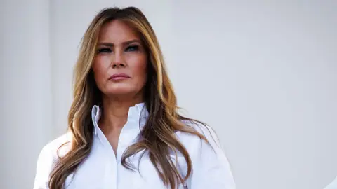 استطلاع رأي يضع ميلانيا ترامب بين الأقل شعبية بين السيدات الأوائل في العصر الحديث