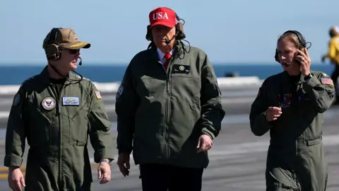 Washington Mobilizes at British Bases in Anticipation of Possible Strike Against Iran