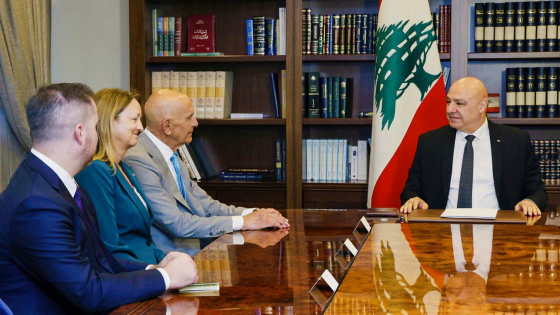 El Presidente Libanés: Ninguna Arma Fuera del Estado e Israel Continúa Violando Acuerdos