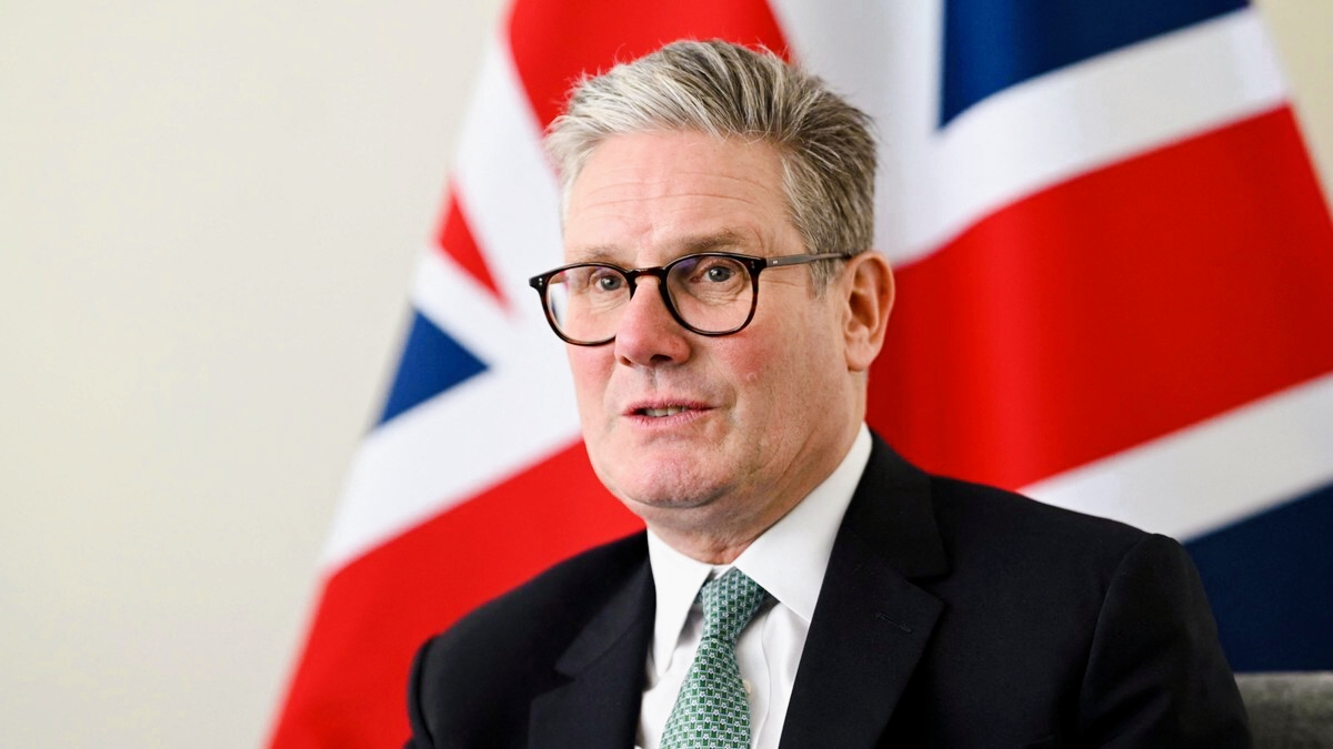 بريطانيا وستارمر تواجهان ضغوطًا دولية للاعتراف بفلسطين