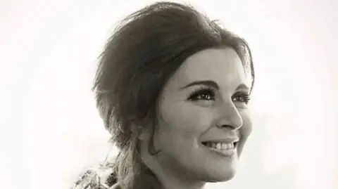 New allegations revive the controversy over Souad Hosni's legacy.. Were her golden possessions stolen?