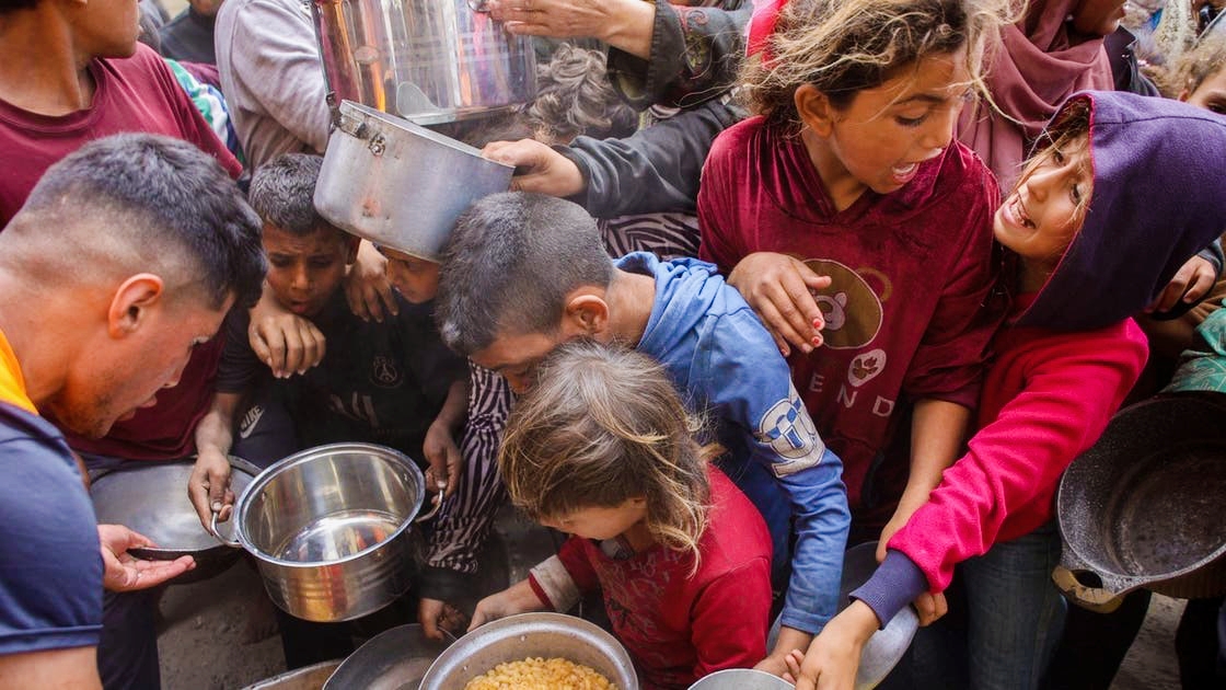 Fallecimiento de 78 palestinos, incluida una mujer y su hijo, en intensos ataques aéreos israelíes