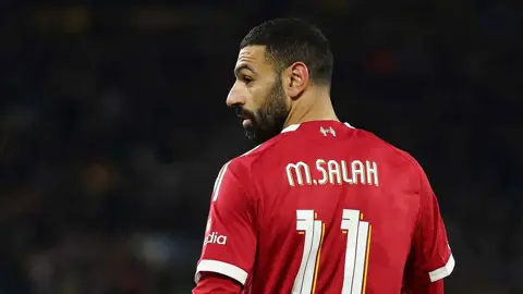 Fabrizio Romano: Liverpool plant, zwei Ersatzspieler für Mohamed Salah zu verpflichten, falls er geht