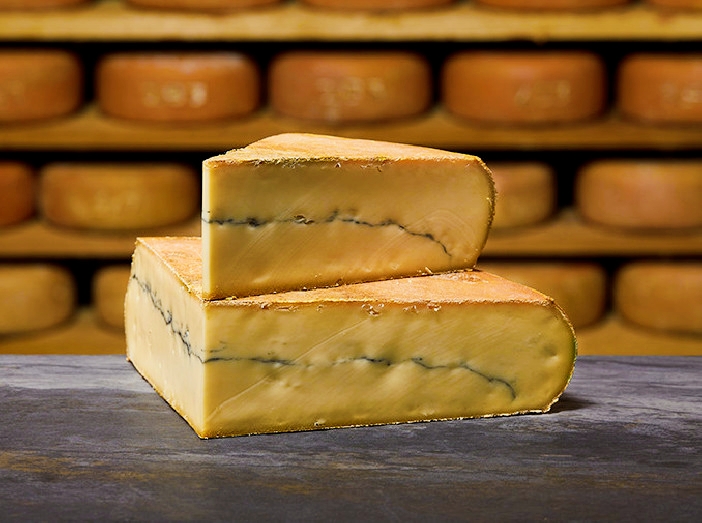 Contaminated cheese in France causes the death of two people and 21 others infected with a serious illness