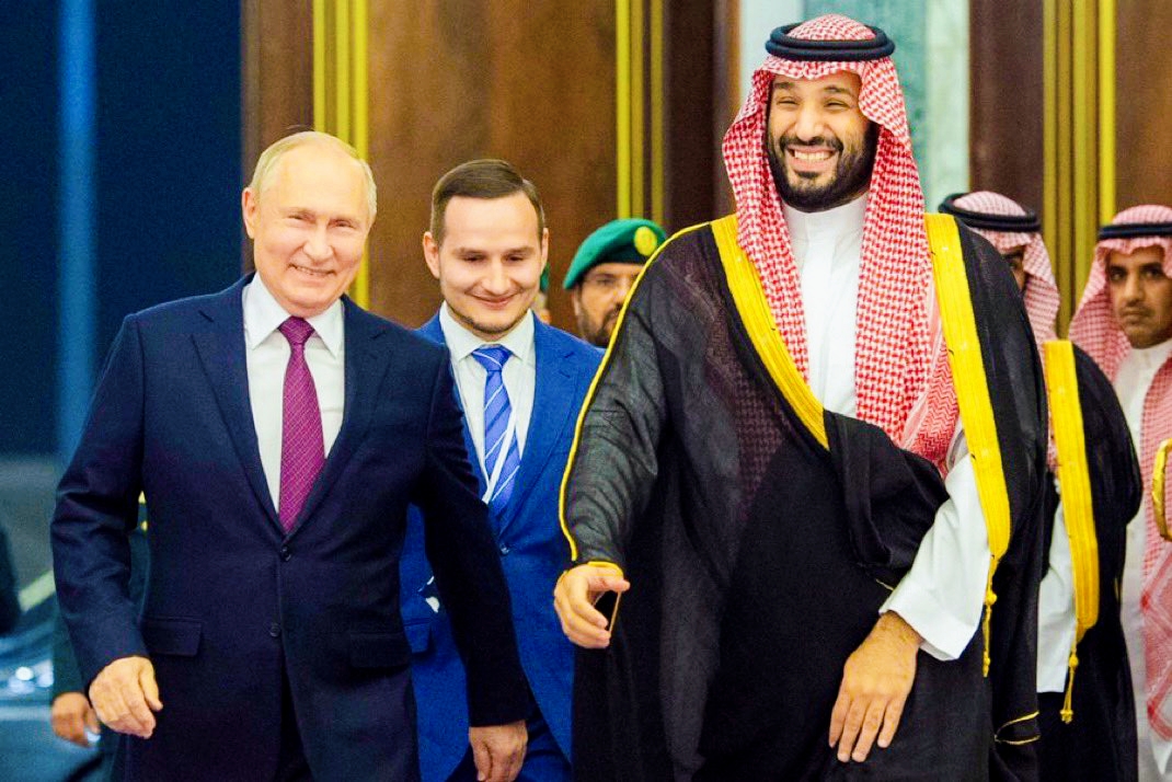 Putin: Saudi Arabia's Steadfast Positions are Key to Achieving Peace and Diplomacy