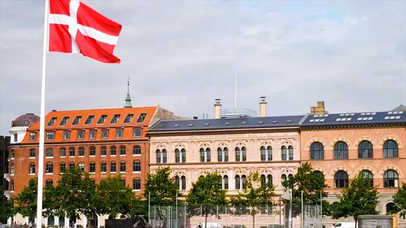 Denmark warns Washington: No to your interventions in Greenland