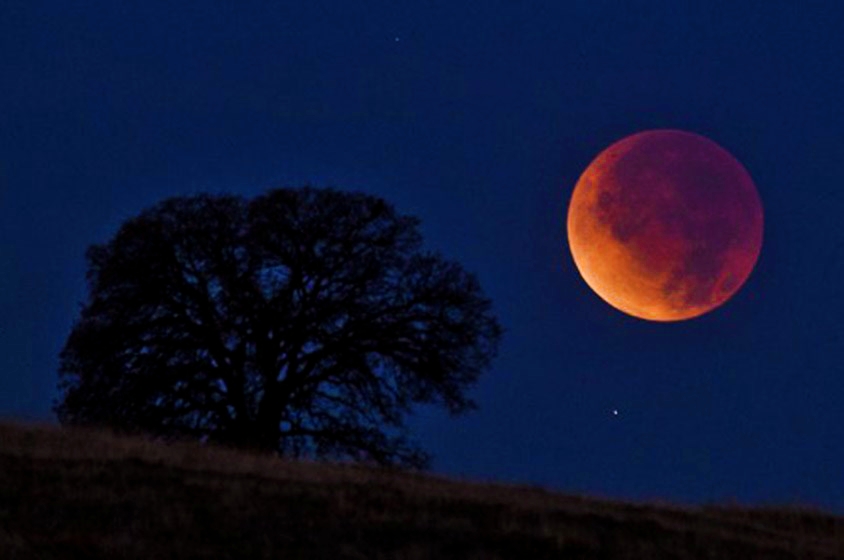 Total Lunar Eclipse in September 2025: A Rare Astronomical Event Captivating the World