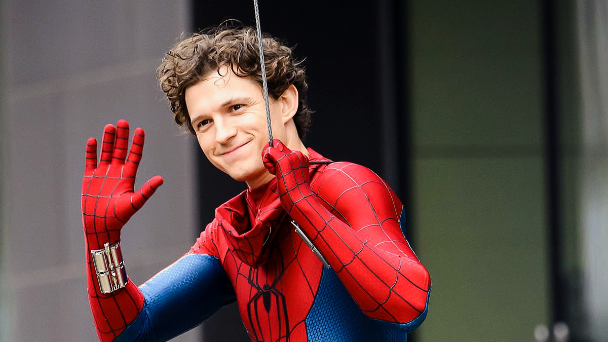 Filming of Spider_Man: Brand New Day Halted After Tom Holland Injury