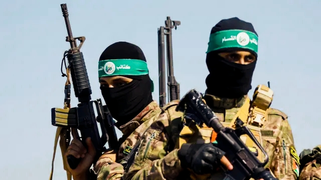 Hamas erklärt: Unsere Waffen sind einfach und verhandelbar .. und Einigkeit ist der Weg in die Zukunft Gazas