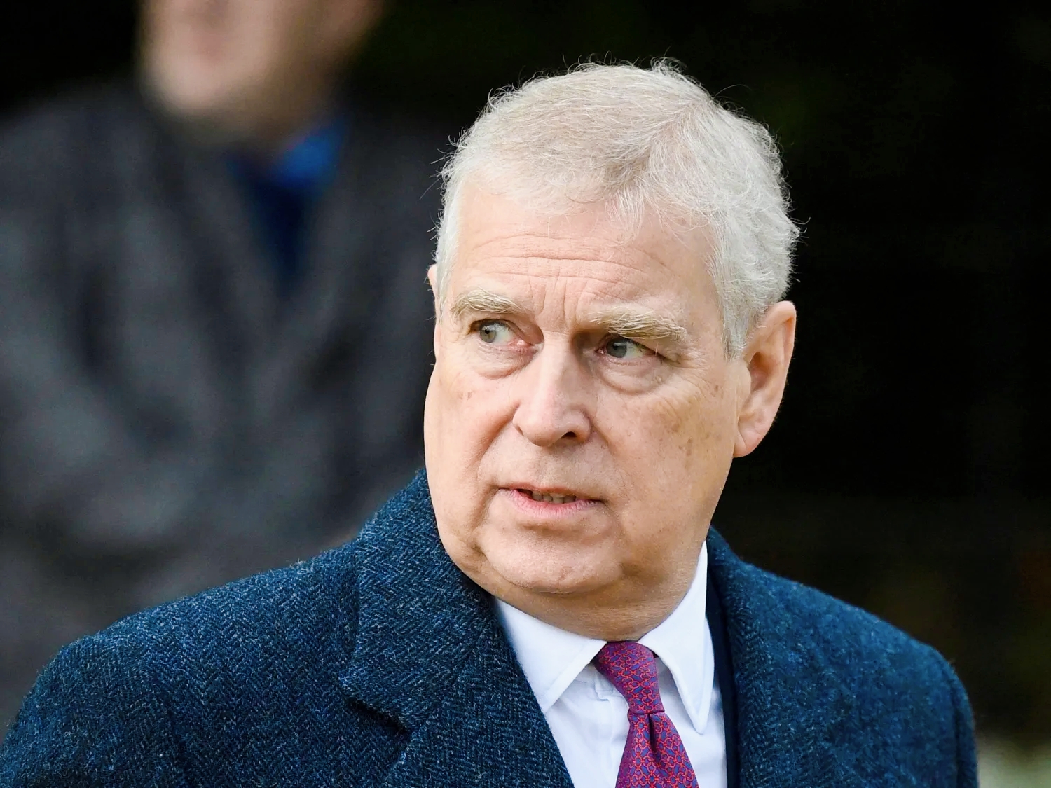 Le prince Andrew renonce officiellement à son titre royal après des scandales retentissants