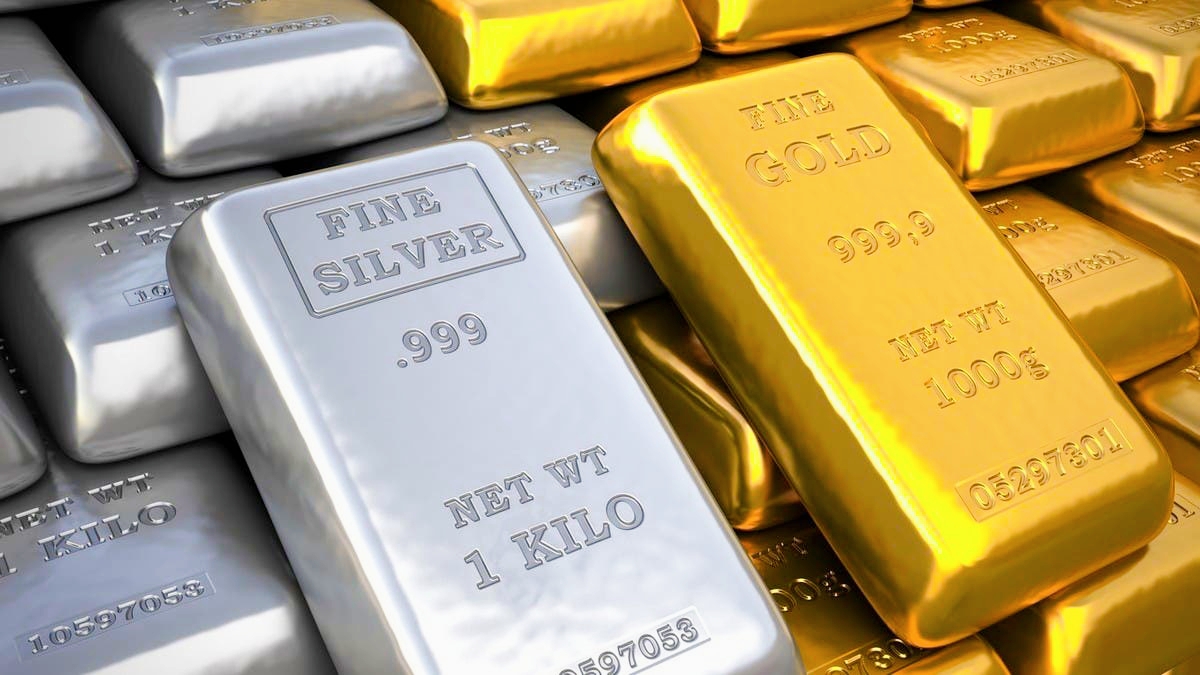 Gold Reaches $4,400; Silver Hits Record High