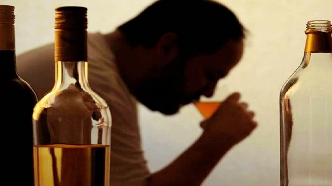 Daily Alcohol Consumption Linked to Increased Mouth Cancer Risk
