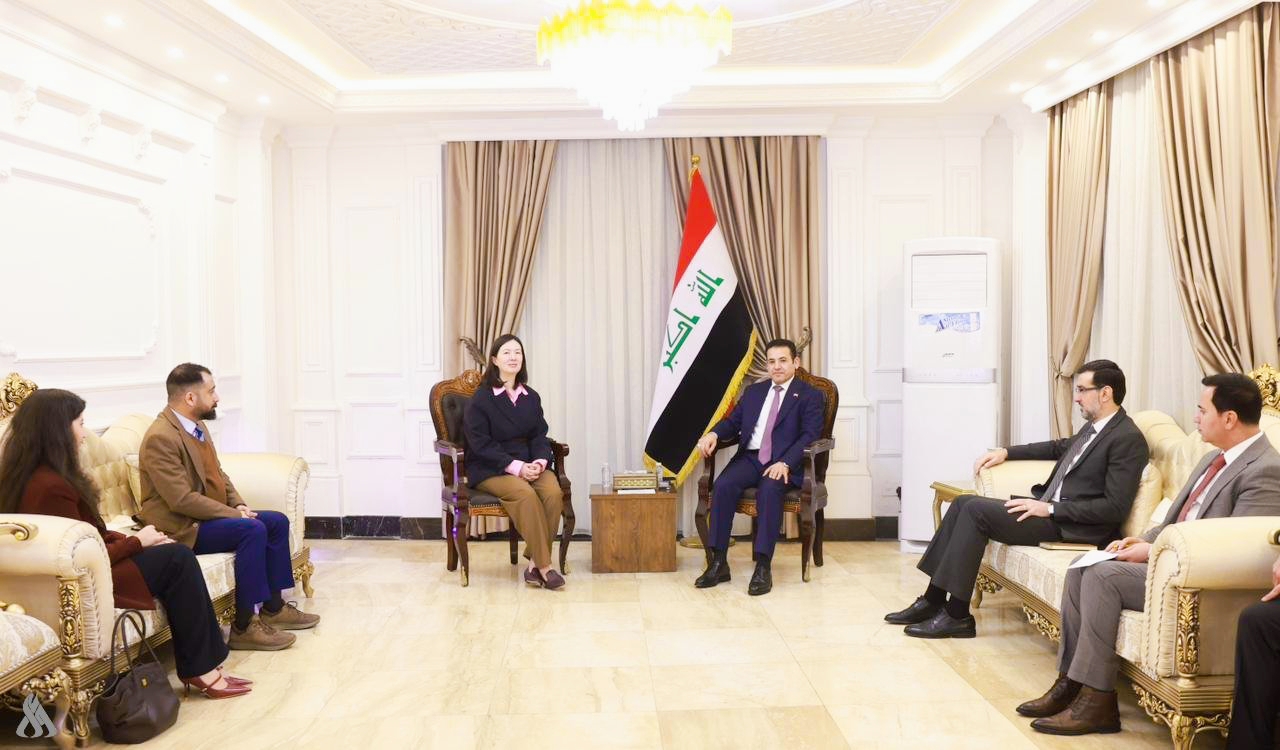 Iraq Urges Calm Amid Regional Tensions, Highlights Its Role in Stability