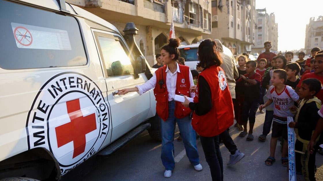 اسرائیل تصمیم ممنوعیت ۳۷ سازمان امدادی در غزه و کرانه باختری را متوقف کرد