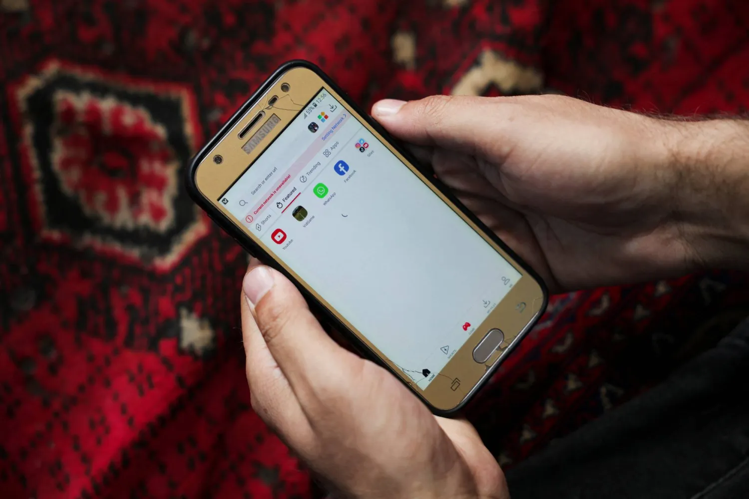 عودة الاتصالات والإنترنت إلى كابول بعد انقطاع شامل فرضته سلطات "طالبان"