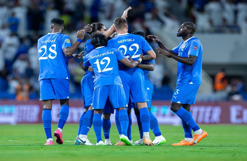 الهلال السعودي ثامنًا عالميًا في صافي الإنفاق على ضم اللاعبين خلال عقد