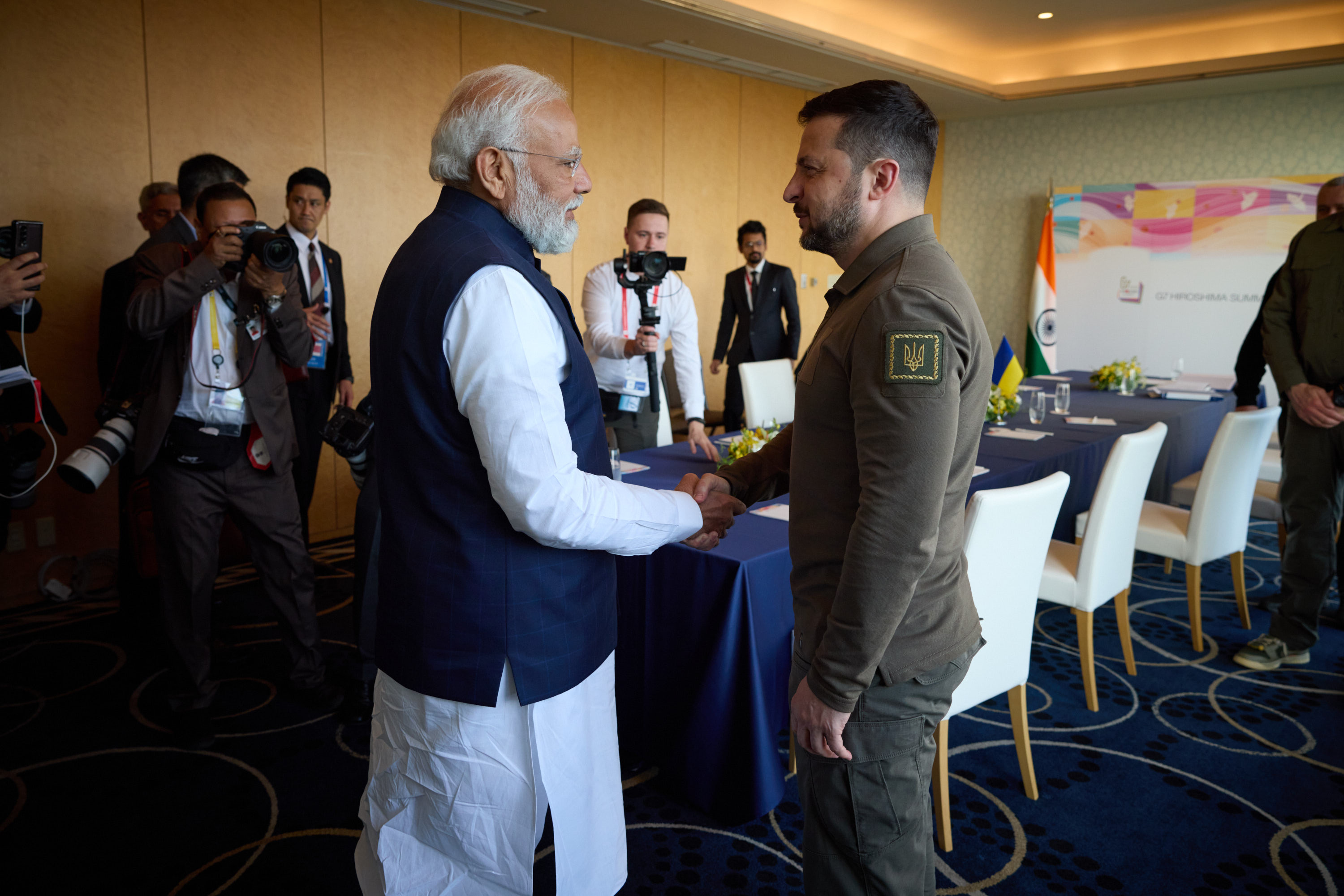 Zelensky parle avec Modi des sanctions sur le pétrole russe