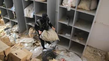 Jordanian Border Guard Thwarts Attempt to Smuggle Large Quantities of Drugs Across Syrian Border