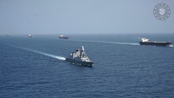 Italian Frigate Accompanies Commercial Ship in the Red Sea as Part of European Mission to Protect Navigation