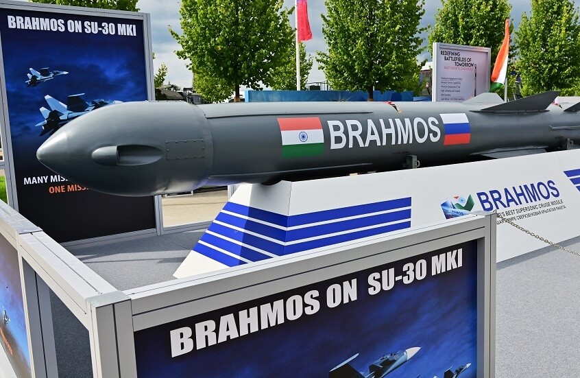 India threatens with "BrahMos" cruise missiles if Pakistan carries out any attack against it