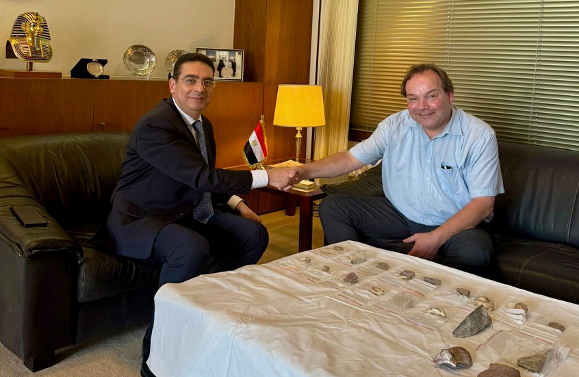 The Netherlands Returns Rare Archaeological Treasures to Egypt Amid Diplomatic Tensions Between the Two Countries
