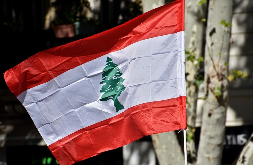 The Lebanese government adopts the army's plan to control weapons with regional conditions and restrictions