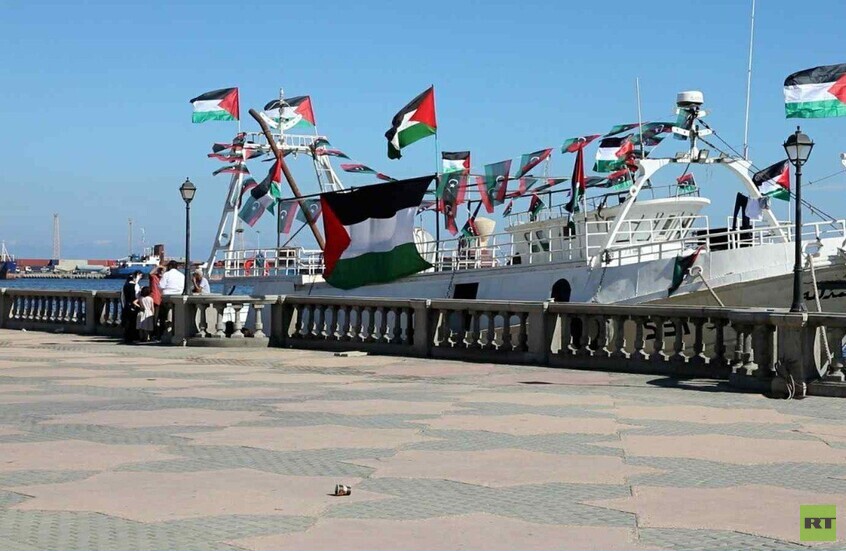 The ship "Omar Mukhtar" joins the steadfast fleet and begins the collective journey to Gaza