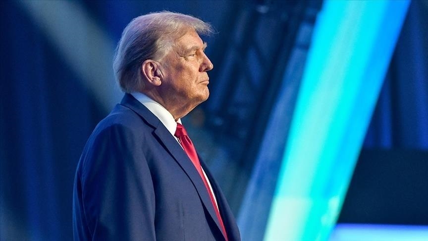 Trump stoppt Verhandlungen zur Aufhebung der Sanktionen gegen den Iran nach Äußerungen von Chamenei