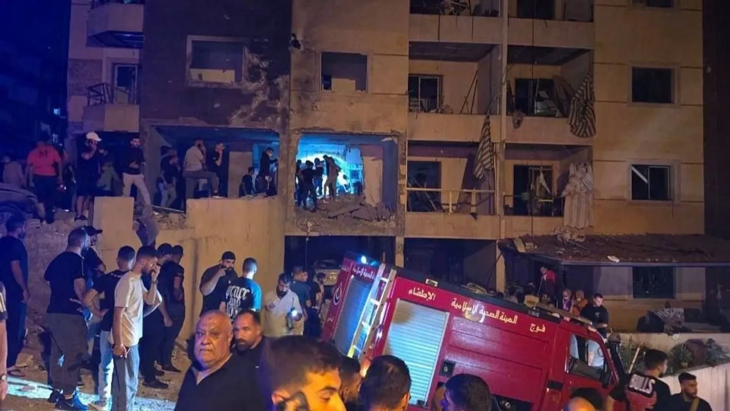 Israeli Airstrike on Nabatieh Injures 12 People Including Women and Children
