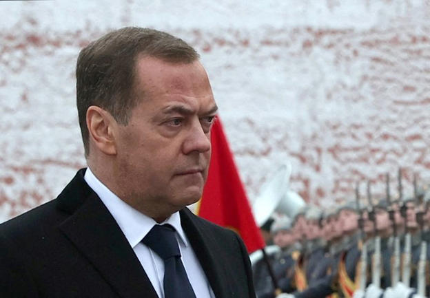 Der ehemalige russische Präsident erwartet, dass Moskau den neuen europäischen Sanktionsmaßnahmen standhalten wird