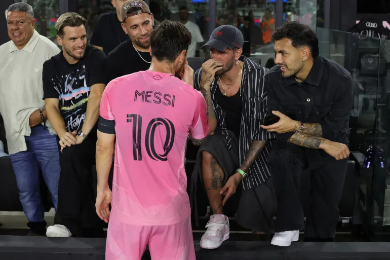 Messi Leads Inter Miami to a Dominant Victory and Strengthens His Lead in the American League