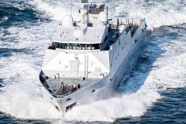 Rescate de 139 migrantes en Francia y llegada de otros 572 a las costas británicas en dos días