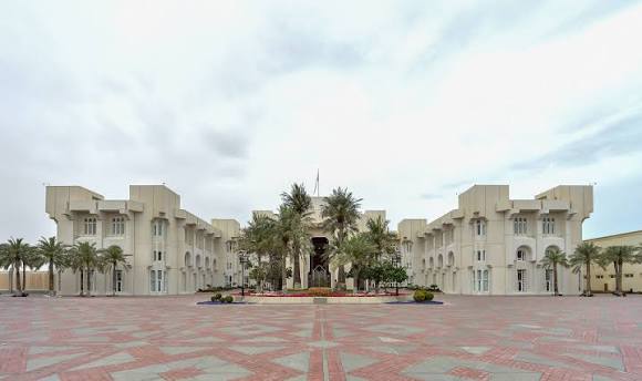 أمير قطر وأمير الكويت يدينان “التعدي الإيراني” ويؤكدان رفض انتهاك السيادة