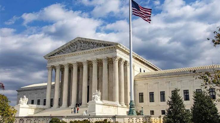 בית המשפט העליון האמריקאי: טראמפ חצה את סמכויותיו בהטלת מכסים