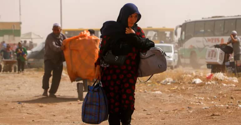 Iran Deports Millions of Afghan Refugees Amid Severe Financial Pressures