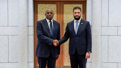 الرئيس الشرع يستقبل وزير خارجية بريطانيا في دمشق