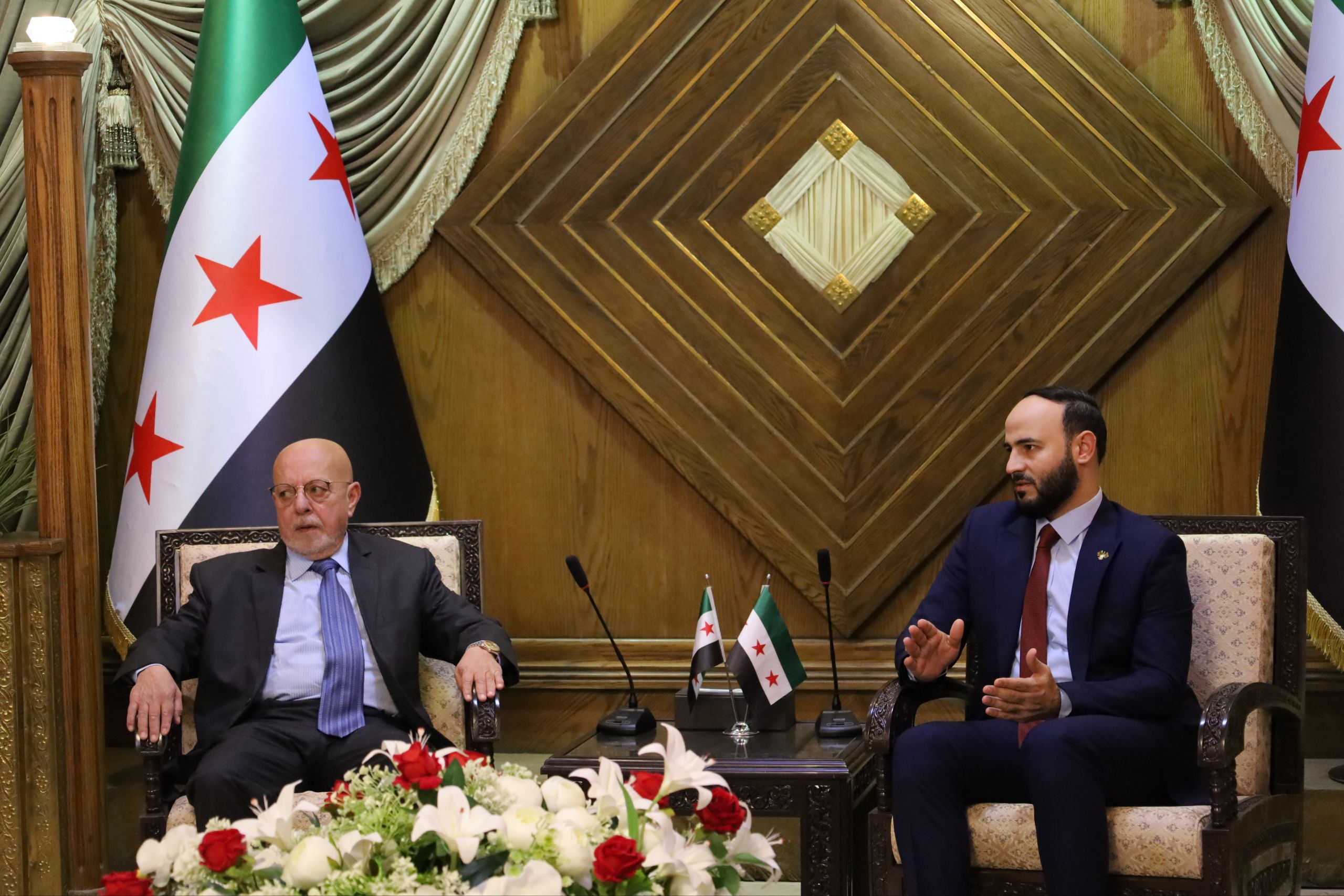 The Minister of Economy Meets with Aleppo Industrialists and Emphasizes the Importance of Production Balance and Economic Decision-Making