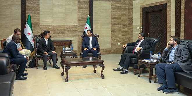 Damascus and "Doctors Without Borders" Discuss Challenges in the Health Sector
