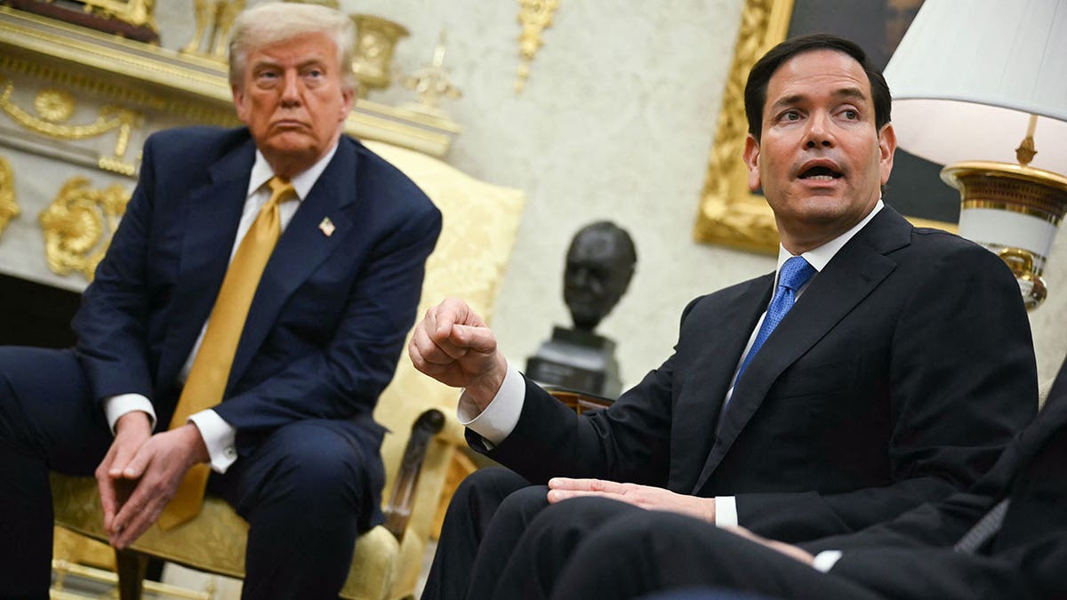 Trump Shares Provocative Post About Rubio and Cuba on Social Media