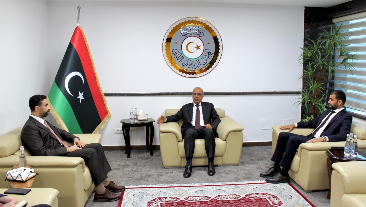 The technical delegation of the Syrian Ministry of Foreign Affairs meets with a member of the Presidential Council in Libya