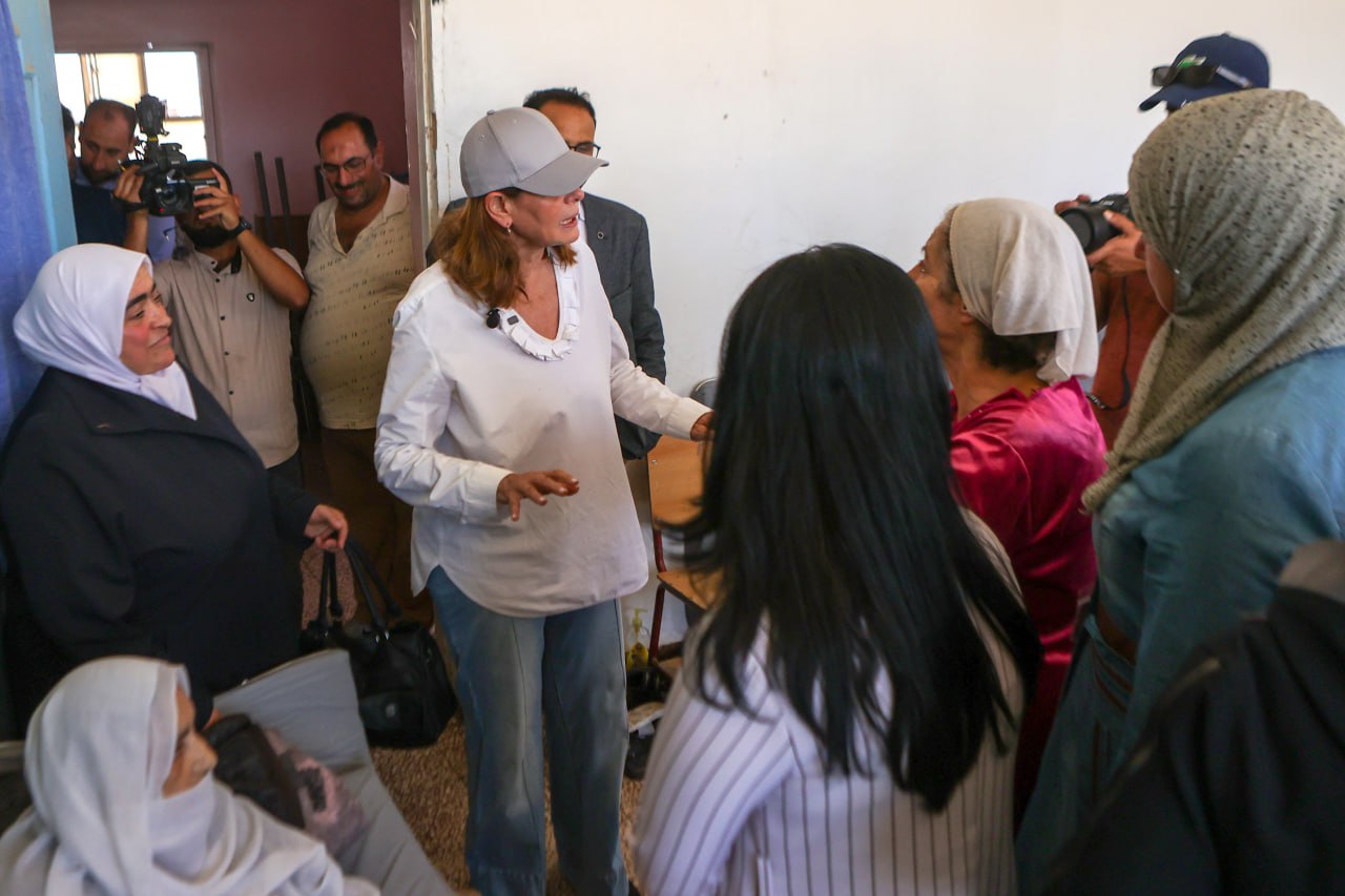 Ministra de Asuntos Sociales realiza visita a varios centros de alojamiento en Daraa